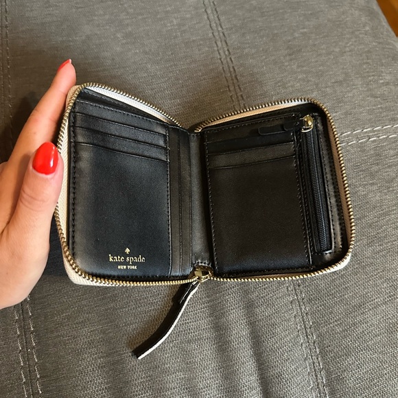 Kate Spade Pale Pink Square Wallet - Picture 5 of 5